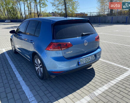 Синий Фольксваген e-Golf, объемом двигателя 0 л и пробегом 55 тыс. км за 14100 $, фото 5 на Automoto.ua