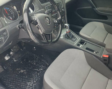 Синій Фольксваген e-Golf, об'ємом двигуна 0 л та пробігом 107 тис. км за 7200 $, фото 6 на Automoto.ua