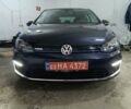 Синий Фольксваген e-Golf, объемом двигателя 0 л и пробегом 80 тыс. км за 8999 $, фото 8 на Automoto.ua