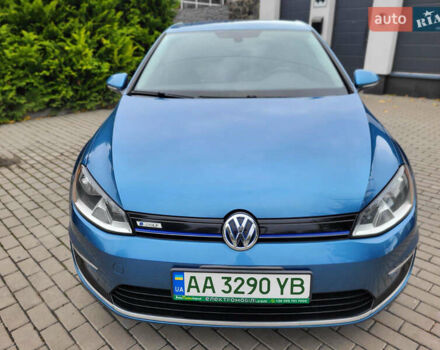 Синий Фольксваген e-Golf, объемом двигателя 0 л и пробегом 100 тыс. км за 8000 $, фото 1 на Automoto.ua