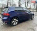 Синий Фольксваген e-Golf, объемом двигателя 0 л и пробегом 130 тыс. км за 11900 $, фото 2 на Automoto.ua