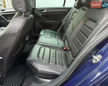 Синий Фольксваген e-Golf, объемом двигателя 0 л и пробегом 100 тыс. км за 14500 $, фото 20 на Automoto.ua