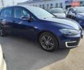 Синий Фольксваген e-Golf, объемом двигателя 0 л и пробегом 104 тыс. км за 14599 $, фото 10 на Automoto.ua