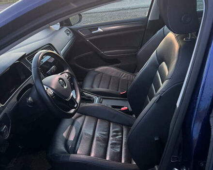 Синий Фольксваген e-Golf, объемом двигателя 0 л и пробегом 111 тыс. км за 14000 $, фото 4 на Automoto.ua