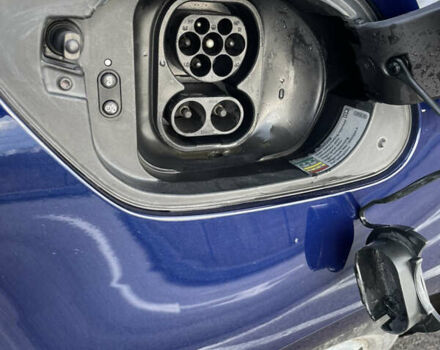 Синій Фольксваген e-Golf, об'ємом двигуна 0 л та пробігом 88 тис. км за 17000 $, фото 17 на Automoto.ua