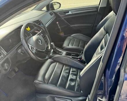 Синий Фольксваген e-Golf, объемом двигателя 0 л и пробегом 139 тыс. км за 12500 $, фото 8 на Automoto.ua