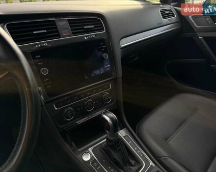 Синій Фольксваген e-Golf, об'ємом двигуна 0 л та пробігом 88 тис. км за 11500 $, фото 7 на Automoto.ua