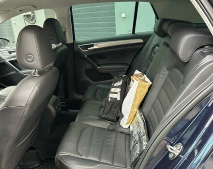 Синий Фольксваген e-Golf, объемом двигателя 0 л и пробегом 70 тыс. км за 12700 $, фото 21 на Automoto.ua