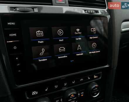 Синий Фольксваген e-Golf, объемом двигателя 0 л и пробегом 138 тыс. км за 12900 $, фото 23 на Automoto.ua