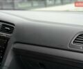 Синий Фольксваген e-Golf, объемом двигателя 0 л и пробегом 110 тыс. км за 15300 $, фото 39 на Automoto.ua