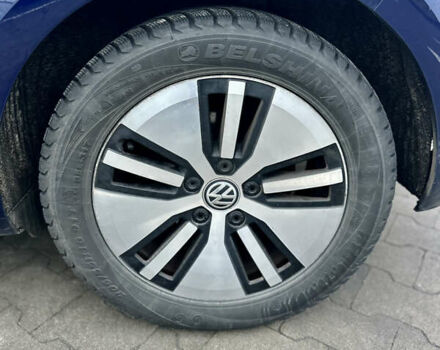 Синій Фольксваген e-Golf, об'ємом двигуна 0 л та пробігом 112 тис. км за 14000 $, фото 9 на Automoto.ua