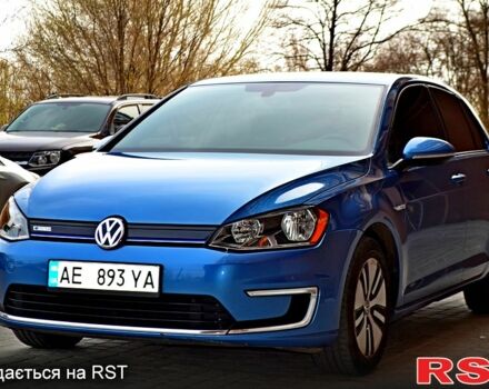 Синій Фольксваген e-Golf, об'ємом двигуна 24 л та пробігом 95 тис. км за 9999 $, фото 11 на Automoto.ua