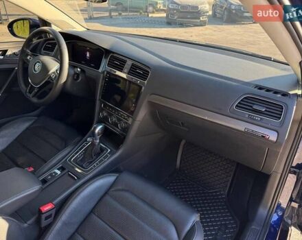 Синий Фольксваген e-Golf, объемом двигателя 0 л и пробегом 134 тыс. км за 13500 $, фото 30 на Automoto.ua