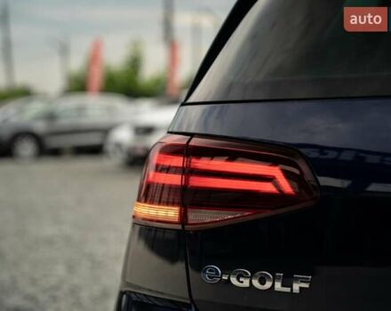Синий Фольксваген e-Golf, объемом двигателя 0 л и пробегом 110 тыс. км за 15300 $, фото 9 на Automoto.ua