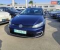 Синий Фольксваген e-Golf, объемом двигателя 0 л и пробегом 104 тыс. км за 14599 $, фото 17 на Automoto.ua