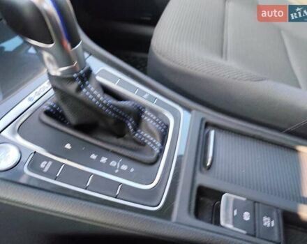 Синий Фольксваген e-Golf, объемом двигателя 0 л и пробегом 104 тыс. км за 14599 $, фото 32 на Automoto.ua