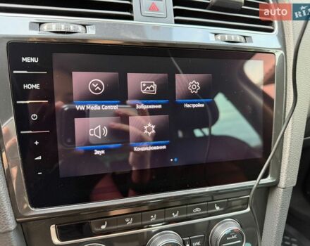 Синій Фольксваген e-Golf, об'ємом двигуна 0 л та пробігом 182 тис. км за 13800 $, фото 46 на Automoto.ua