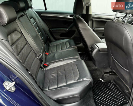 Синий Фольксваген e-Golf, объемом двигателя 0 л и пробегом 100 тыс. км за 14500 $, фото 18 на Automoto.ua