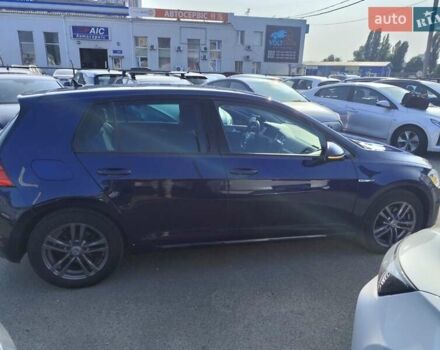 Синий Фольксваген e-Golf, объемом двигателя 0 л и пробегом 104 тыс. км за 14599 $, фото 9 на Automoto.ua