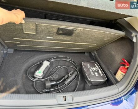 Синій Фольксваген e-Golf, об'ємом двигуна 0 л та пробігом 182 тис. км за 13800 $, фото 3 на Automoto.ua