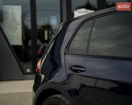 Синий Фольксваген e-Golf, объемом двигателя 0 л и пробегом 110 тыс. км за 15300 $, фото 13 на Automoto.ua