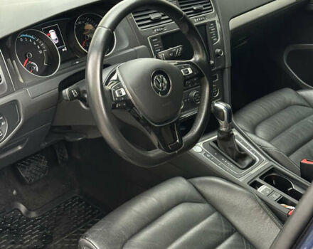 Синий Фольксваген e-Golf, объемом двигателя 0 л и пробегом 70 тыс. км за 12700 $, фото 15 на Automoto.ua