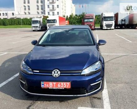 Синий Фольксваген e-Golf, объемом двигателя 0 л и пробегом 80 тыс. км за 19400 $, фото 2 на Automoto.ua