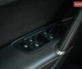 Синий Фольксваген e-Golf, объемом двигателя 0 л и пробегом 110 тыс. км за 15300 $, фото 25 на Automoto.ua