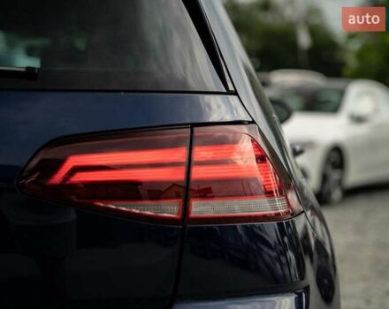 Синий Фольксваген e-Golf, объемом двигателя 0 л и пробегом 110 тыс. км за 15300 $, фото 10 на Automoto.ua
