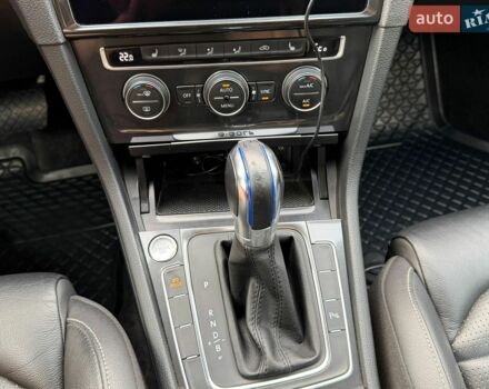 Синій Фольксваген e-Golf, об'ємом двигуна 0 л та пробігом 182 тис. км за 13800 $, фото 48 на Automoto.ua