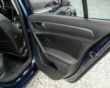 Синий Фольксваген e-Golf, объемом двигателя 0 л и пробегом 110 тыс. км за 15300 $, фото 47 на Automoto.ua