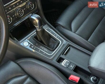 Синий Фольксваген e-Golf, объемом двигателя 0 л и пробегом 134 тыс. км за 13500 $, фото 18 на Automoto.ua