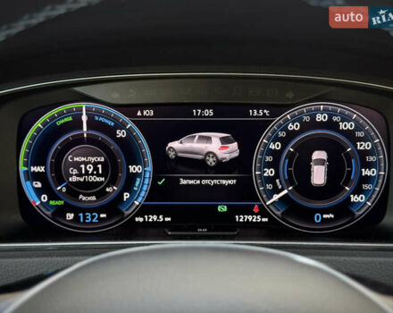 Синій Фольксваген e-Golf, об'ємом двигуна 0 л та пробігом 127 тис. км за 12950 $, фото 62 на Automoto.ua