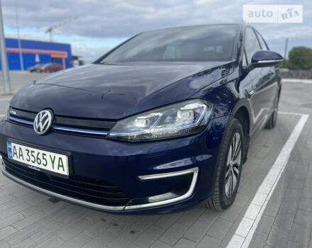 Синий Фольксваген e-Golf, объемом двигателя 0 л и пробегом 129 тыс. км за 15300 $, фото 19 на Automoto.ua