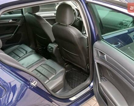 Синий Фольксваген e-Golf, объемом двигателя 0 л и пробегом 152 тыс. км за 13000 $, фото 6 на Automoto.ua