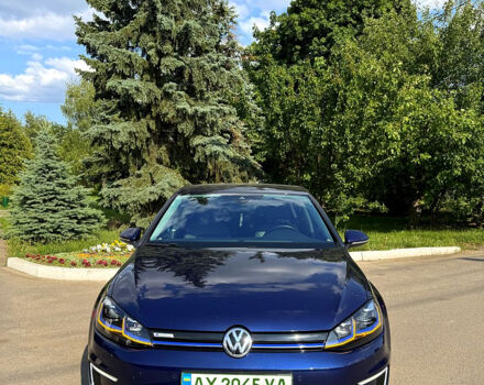 Синий Фольксваген e-Golf, объемом двигателя 0 л и пробегом 112 тыс. км за 16900 $, фото 4 на Automoto.ua