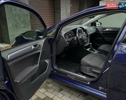 Синий Фольксваген e-Golf, объемом двигателя 0 л и пробегом 140 тыс. км за 11750 $, фото 19 на Automoto.ua