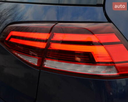 Синий Фольксваген e-Golf, объемом двигателя 0 л и пробегом 108 тыс. км за 12999 $, фото 28 на Automoto.ua