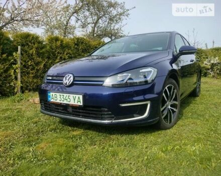 Синий Фольксваген e-Golf, объемом двигателя 0 л и пробегом 80 тыс. км за 18000 $, фото 1 на Automoto.ua