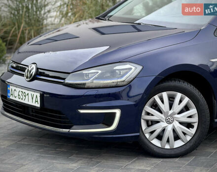 Синій Фольксваген e-Golf, об'ємом двигуна 0 л та пробігом 127 тис. км за 12950 $, фото 80 на Automoto.ua