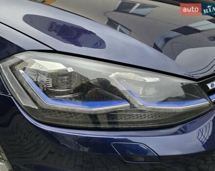 Синий Фольксваген e-Golf, объемом двигателя 0 л и пробегом 140 тыс. км за 11750 $, фото 15 на Automoto.ua