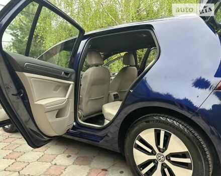 Синій Фольксваген e-Golf, об'ємом двигуна 0 л та пробігом 58 тис. км за 24500 $, фото 132 на Automoto.ua