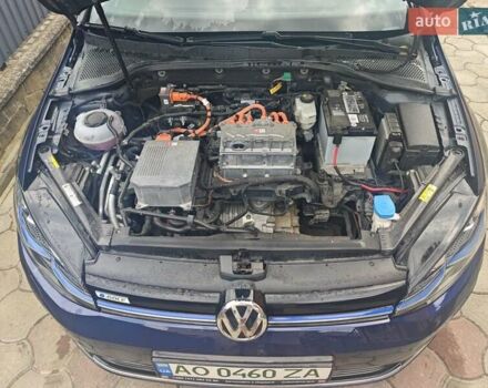 Синій Фольксваген e-Golf, об'ємом двигуна 0 л та пробігом 77 тис. км за 15900 $, фото 12 на Automoto.ua