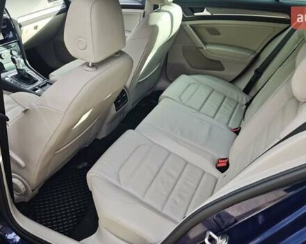 Синий Фольксваген e-Golf, объемом двигателя 0 л и пробегом 84 тыс. км за 13900 $, фото 2 на Automoto.ua