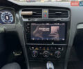 Синій Фольксваген e-Golf, об'ємом двигуна 0 л та пробігом 87 тис. км за 14900 $, фото 13 на Automoto.ua