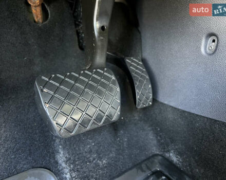 Синий Фольксваген e-Golf, объемом двигателя 0 л и пробегом 137 тыс. км за 14200 $, фото 23 на Automoto.ua