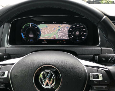 Синий Фольксваген e-Golf, объемом двигателя 0 л и пробегом 110 тыс. км за 13500 $, фото 16 на Automoto.ua