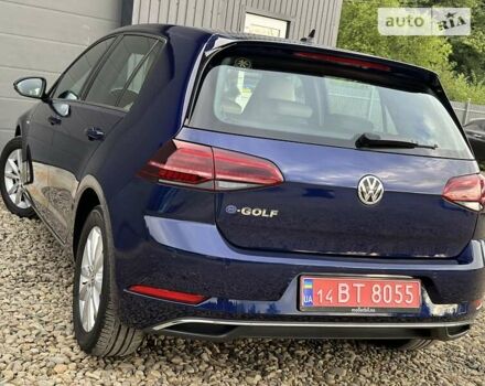 Синий Фольксваген e-Golf, объемом двигателя 0 л и пробегом 40 тыс. км за 18950 $, фото 45 на Automoto.ua