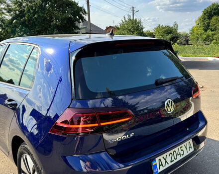 Синий Фольксваген e-Golf, объемом двигателя 0 л и пробегом 112 тыс. км за 16900 $, фото 2 на Automoto.ua