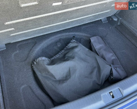 Синий Фольксваген e-Golf, объемом двигателя 0 л и пробегом 137 тыс. км за 14200 $, фото 30 на Automoto.ua